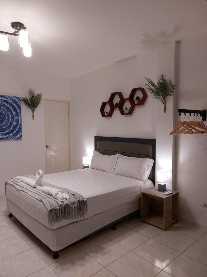 Bonsai Jacuzzi Suites Panglao Luaran gambar