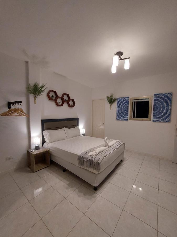 Bonsai Jacuzzi Suites Panglao Luaran gambar